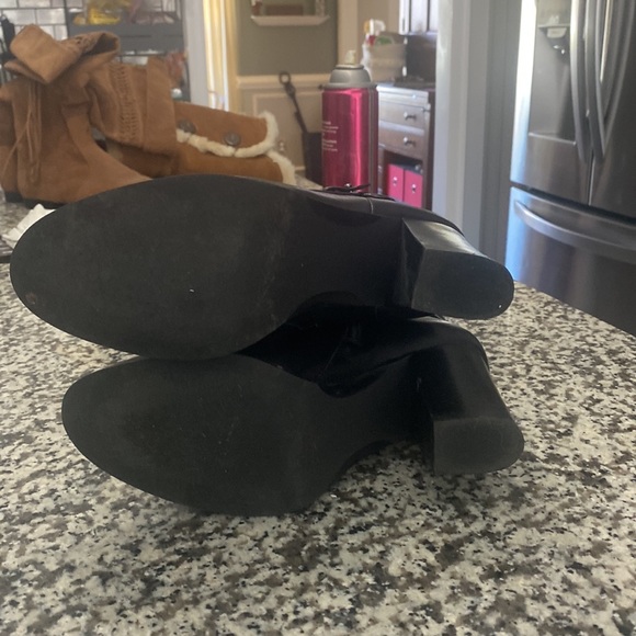 Tahari Felix Black Leather Boots - Picture 5 of 8